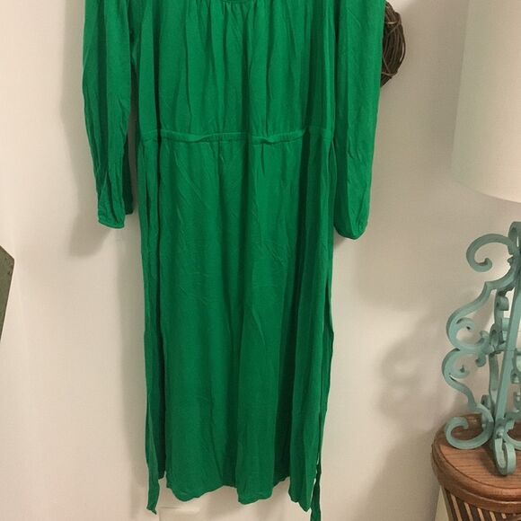 Old navy green maternity dress large - Picture 3 of 5